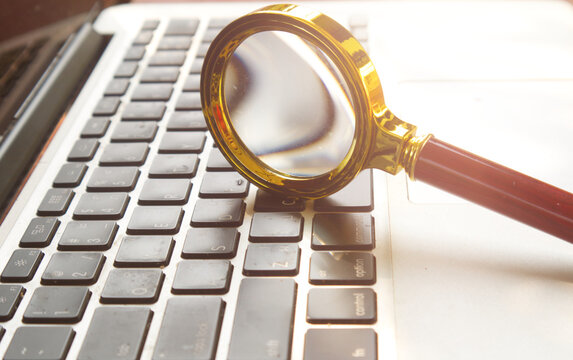 Finding a job can be a challenging and competitive process, but there are many resources available to help. Job search websites, recruitment agencies, and networking are all effective ways to find job
