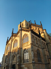 Fototapeta na wymiar Blick auf die Fassade des historischen Doms in Münster