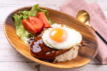 ロコモコ丼