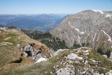 Fototapeta na wymiar The view from mountain Schneibstein, the Bavarian Alps