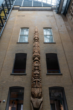 Liverpool, United Kingdom: The Haida Pole In Liverpool World Museum Atrium. Totem Pole Survived The Liverpool Blitz, Bombing And World War II Fire. 