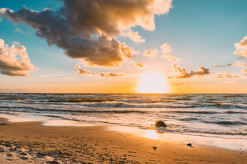 Zachód słońca polska plaża Bałtyk, Ustka Rowy Poddąbie