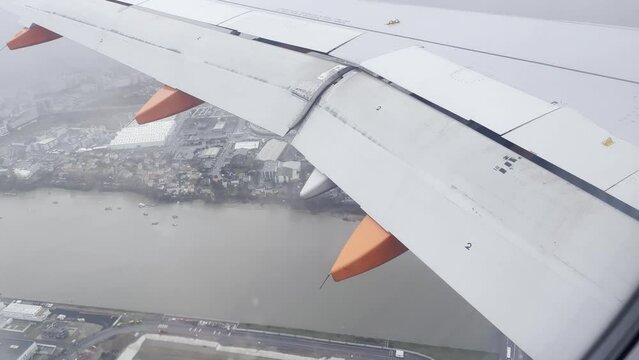 avion avant atterrissage