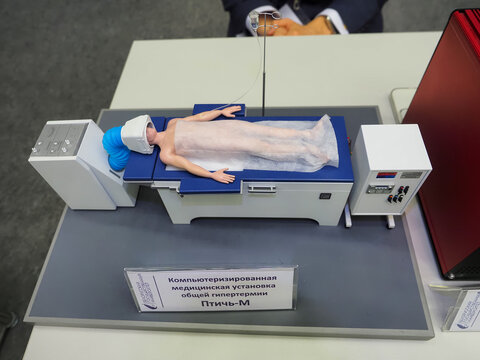 computerized medical unit for general hyperthermia