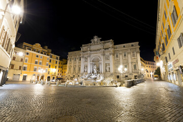 Fototapeta na wymiar Trevi Fountain at Night in City Square in Rome, Lazio in italy.