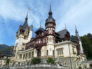 Fototapeta premium View of the famous Peles Castle in the city of Sinaia in Romania