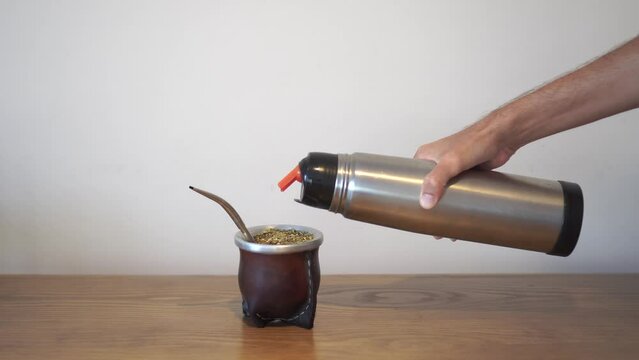 El Mate, bebida t&iacute;pica argentina para cualquier momento del d&iacute;a