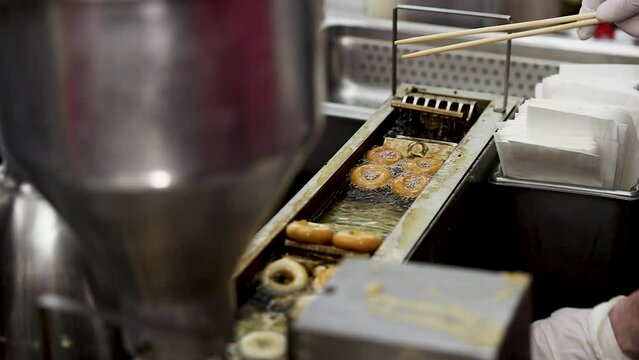 Dessert Machine for Deep Fried Mini Donuts