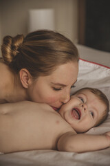 Obraz na płótnie Canvas Mother and child morning
