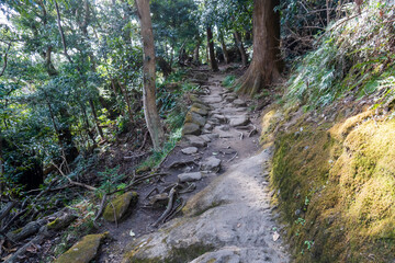 鋸山日本寺の山道【千五百羅漢道】日本千葉県鋸南町