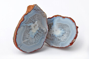 Agate with natural colors, polished cut
