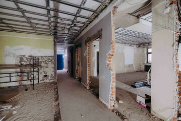 Wnętrze remontowanej przychodni medycznej © rozentuzjazmowany