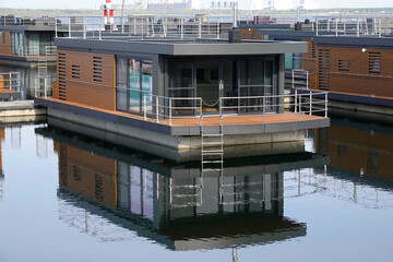 Blick über den Bärwalder See zum Kraftwerk Boxberg	
