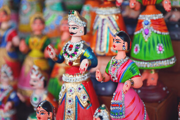 Indian famous Thanjavur dancing dolls	
