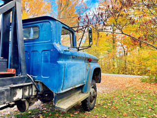 An old blue truck.
