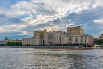 View of the Ministry of Defence of Russian Federation, and Moscow river embakmen