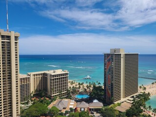 Fototapeta na wymiar View of the Pacific from Honolulu, Hawaii