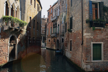 Fototapeta na wymiar Venice, the city of lagoons, remains a beautiful destination.
