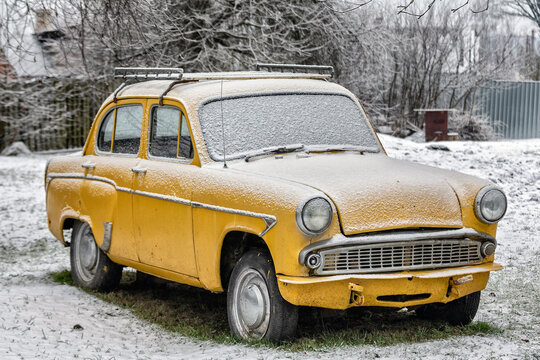 old car in the snow