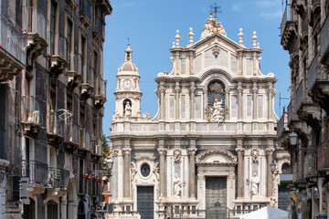 Fototapeta na wymiar Catania. Via verso la facciata della Basilica Cattedrale di Sant'Agata 