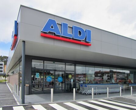 Modern Aldi Discount market in Valongo - Portugal 