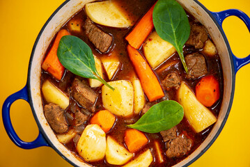 roasted beef with potatoes and carrots