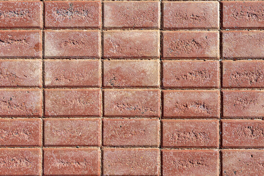 suelo de bloques de ladrillo rojizo