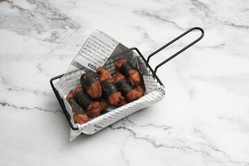 bar bite seaweed chicken © Tan