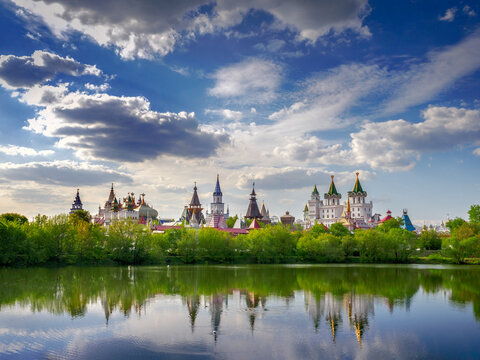Beautiful view of the Izmailovsky Kremlin in Moscow from the pond