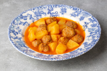 Potato dish with meatballs, Turkish name; sulu patates yemegi