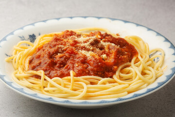スパゲッティ　ミートソース