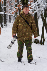 Professional wildlife photographer in the winter