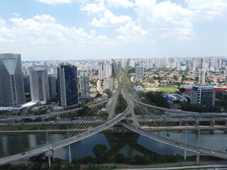 Obraz na płótnie Canvas Estaiada Bridge seem from above 