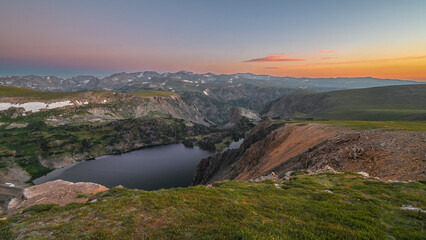Sunrise twin lakes beartooth mountain range