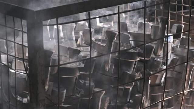 metal smoking at the aluminium foundry