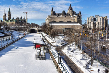 Skating on Rideau Canal in Ottawa not open for Winterlude event due to a mild winter.  - obrazy, fototapety, plakaty