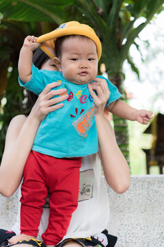 Angry Baby and mom