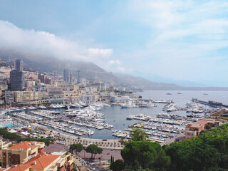 モナコ　モンテカルロハーバーの風景