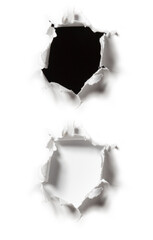 Aufgerissenes Loch in Papier auf Schwarz und Weiß Hintergrund