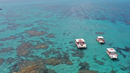 Obraz premium Wonderful aerial view of Maracajau Beach and its Coral reefs near Natal in Rio Grande do Norte, Brazil 