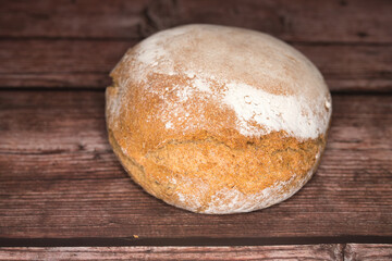 Round wheat bread