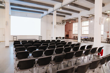 space for lectures, conferences and presentations. office rent.