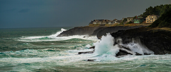 Huge waves during a King tide, near Depoe Bay on the Oregon coast