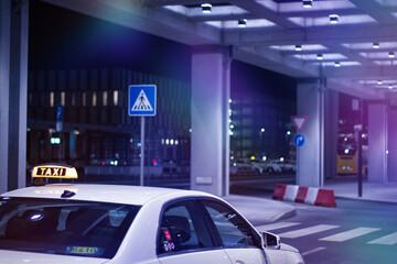 Taxi Schild