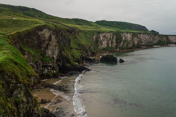 Obraz premium Wooden bridge of Carrick a Rede, Northern Ireland