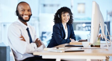 Obraz premium Customer support portrait, computer consulting or team telemarketing on contact us CRM or telecom. Happy call center, online ecommerce or information technology consultant on microphone communication