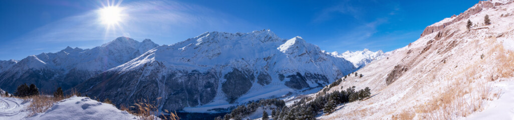 Fototapeta na wymiar elbrus mountain panorama