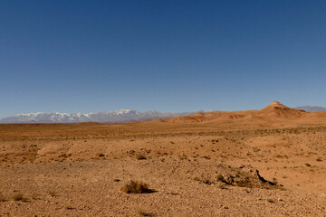 Marocco, paesaggio predesertico del Medio Atlante. Regione di Souss Massa