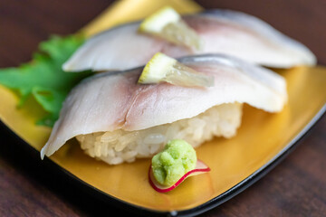 しめサバ握り寿司