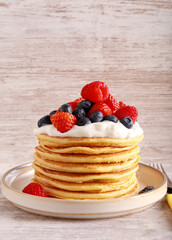 pancakes with yogurt and mix berry topping